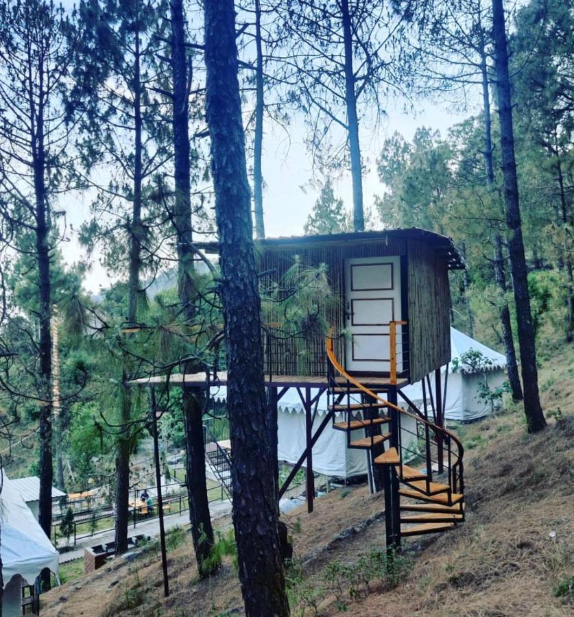 Paradise Pool Resort By Beyond Stay Naini Tāl Exterior foto